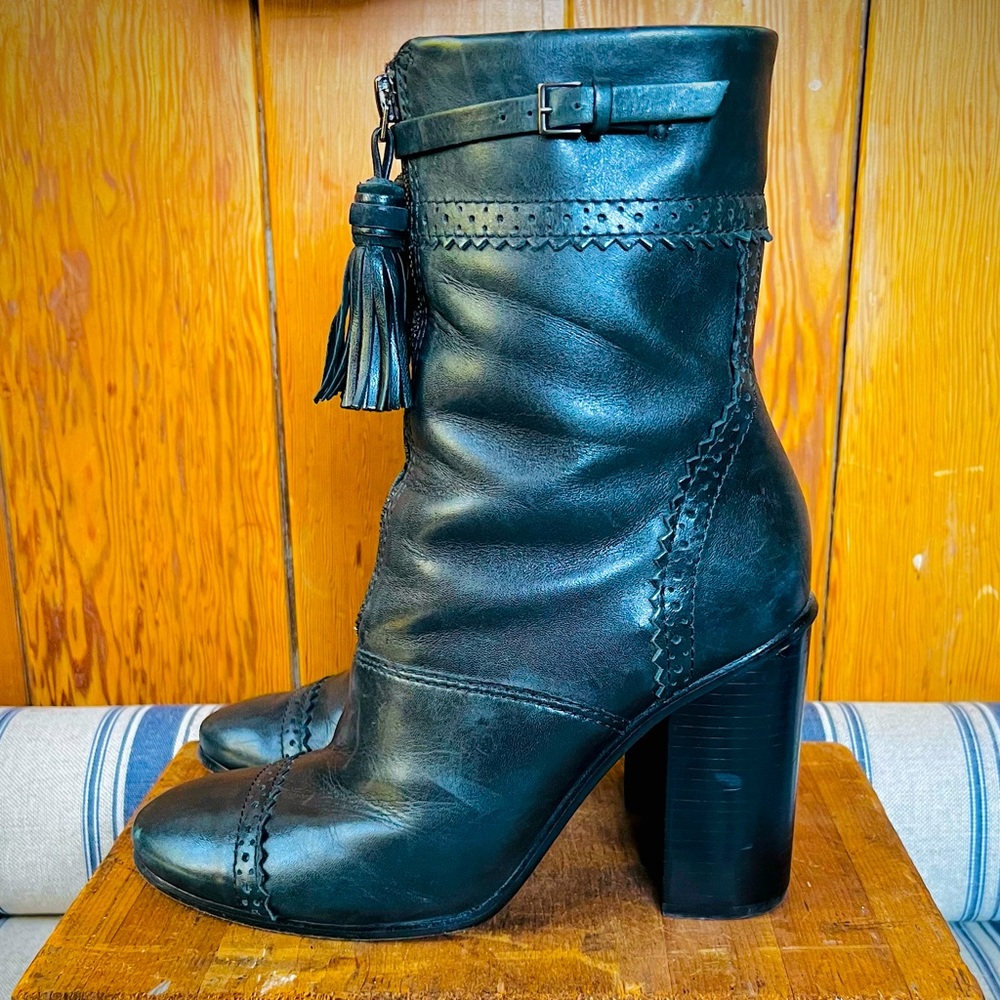 TORY BURCH Black Leather Zip-up Booties with Tassels Size 8